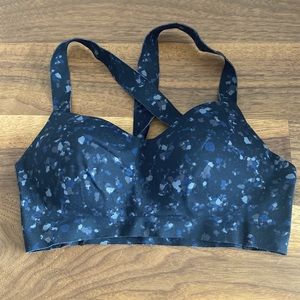 Uniqlo sport bra